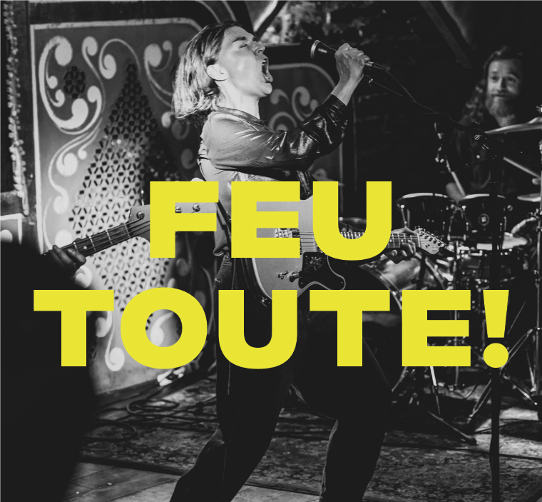 CYNTHIA VEILLEUX !, Tournée c'est chez nous